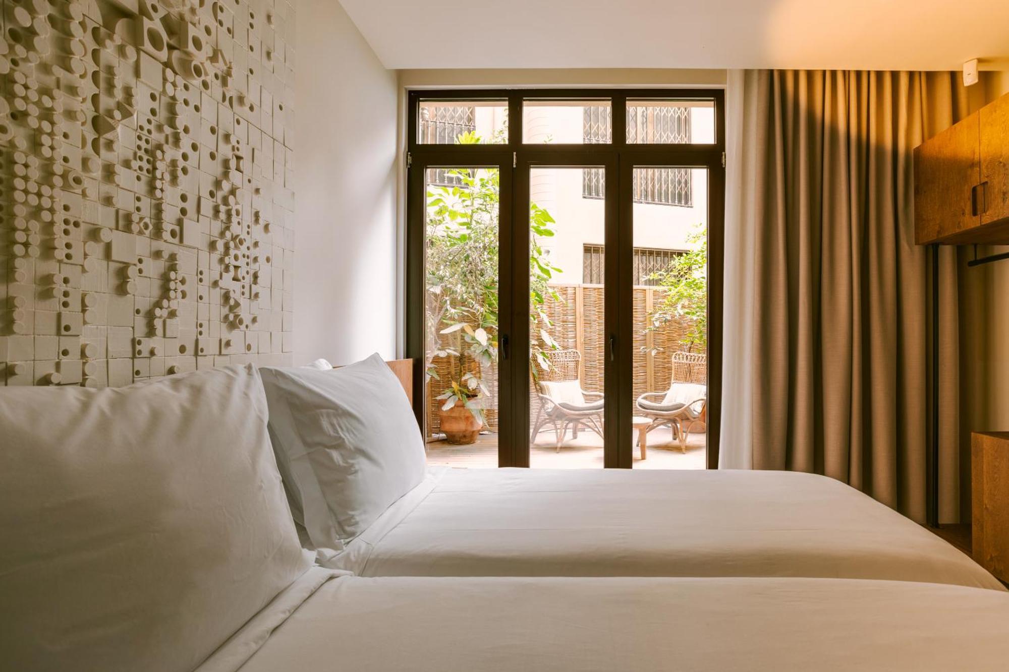 Sonder Casa Luz Hotel Barcelona Bagian luar foto