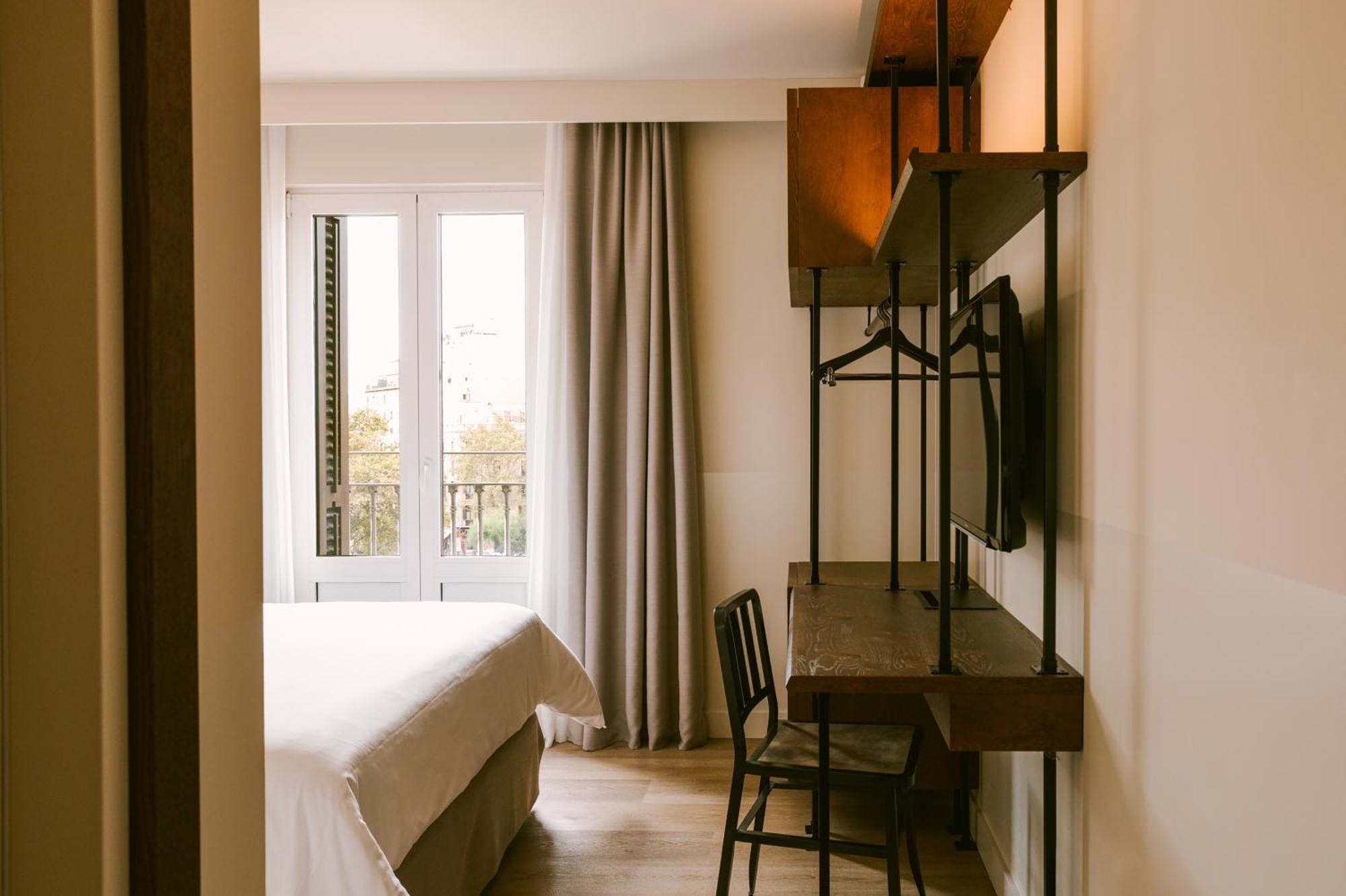 Sonder Casa Luz Hotel Barcelona Bagian luar foto